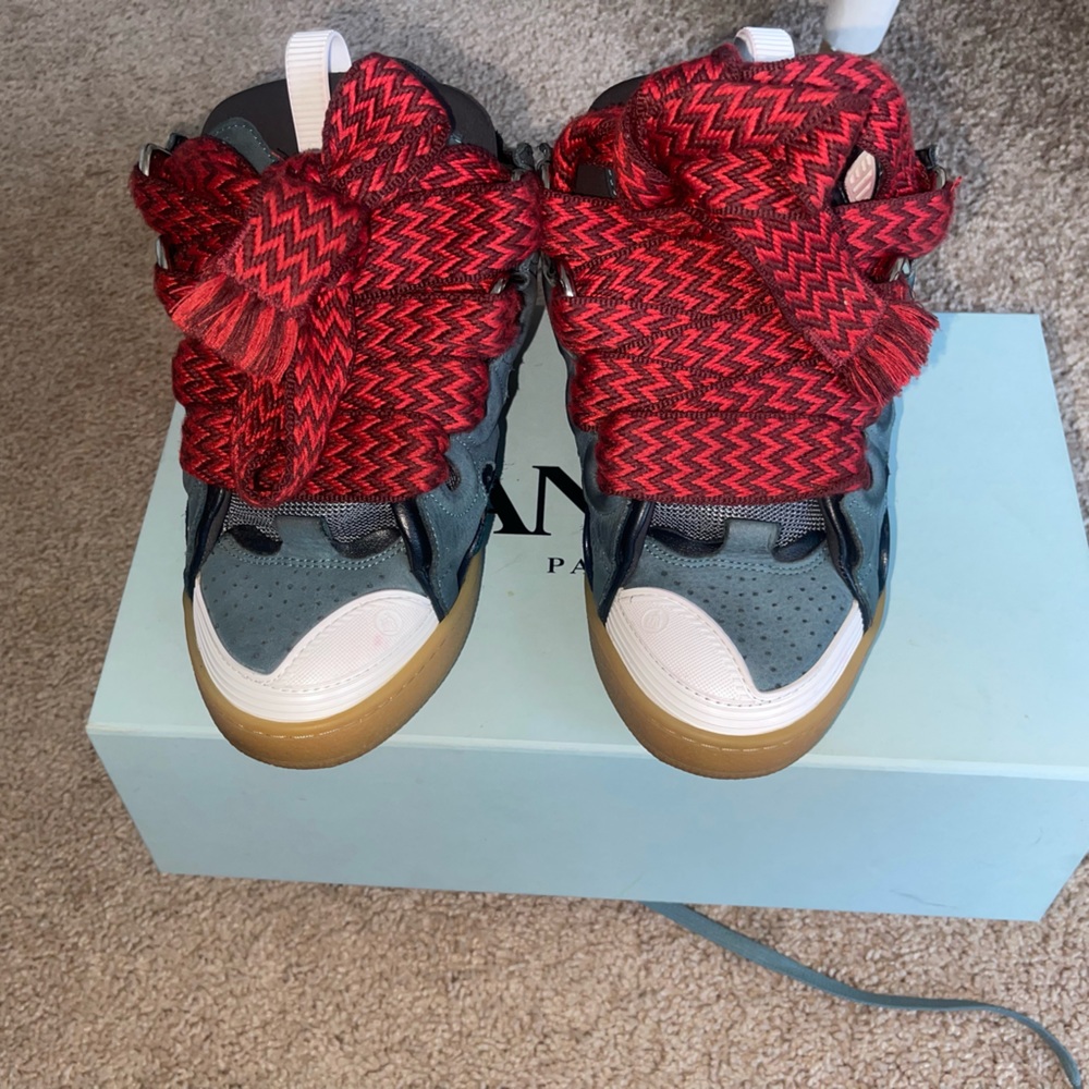 Auntentic Lanvin Sneakers